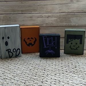 Halloween shelf blocks